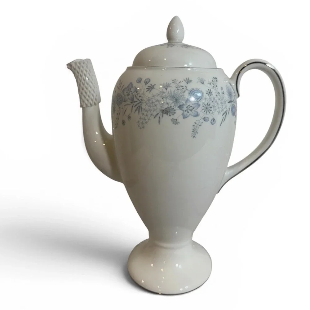Wedgwood Belle Fleur Coffee Pot Bone China Blue Floral Silver Trim R4356 England